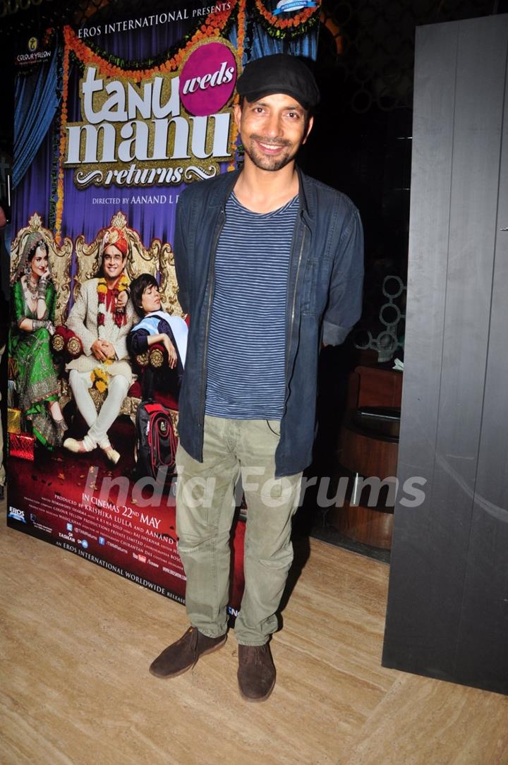 Deepak Dobriyal at Tanu Weds Manu Trailer Launch