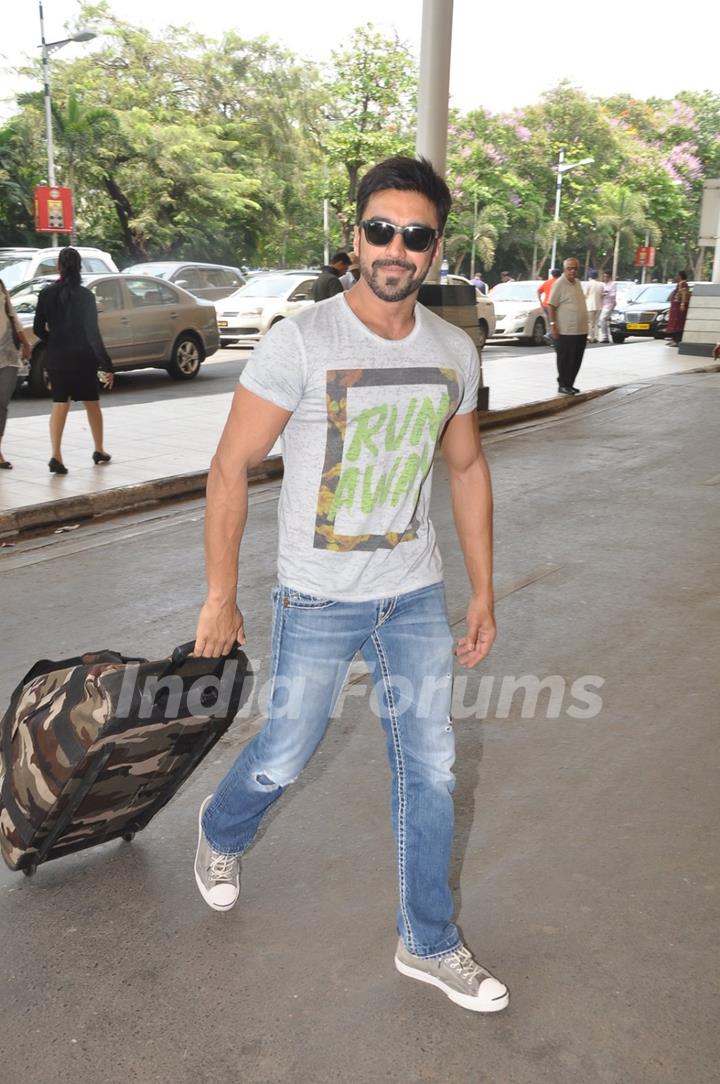 Ashish Chowdhry Returning From Planet Hollywood