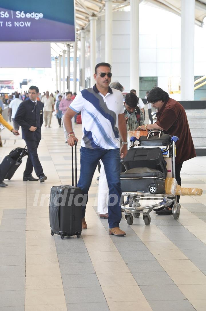 Ravi SHastri Returning From Planet Hollywood