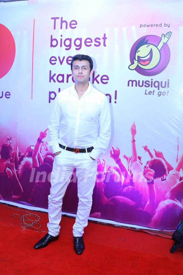 Sonu Nigam at IKL launch