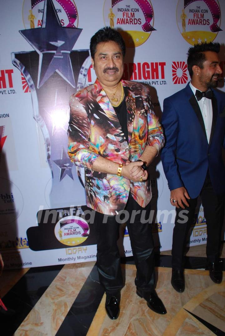 Kumar Sanu at TIIFA AWARDS 2015