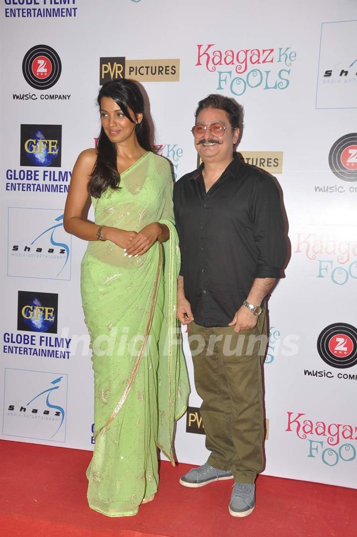 Mugdha Godse and Vinay Pathak at Kaagaz Ke Fools Music Launch