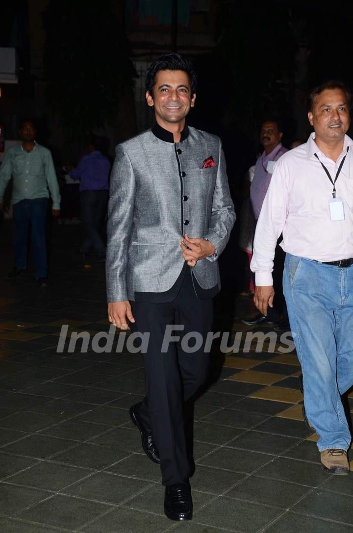 Sunil Grover at Dadasaheb Phalke Film Foundation Award