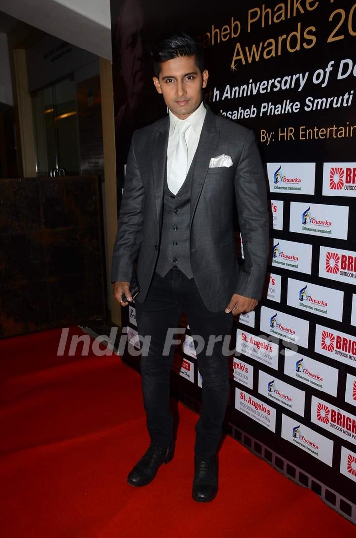 Ravi Dubey at Dadasaheb Phalke Film Foundation Award