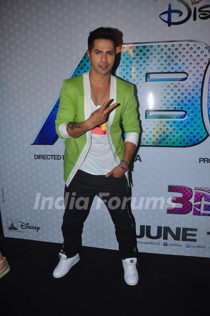 Varun Poses at ABCD 2 Trailer Launch