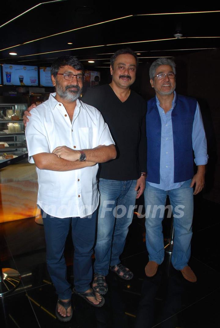 Sachin Khedekar with guests at Ishq Dariyan Music Launch