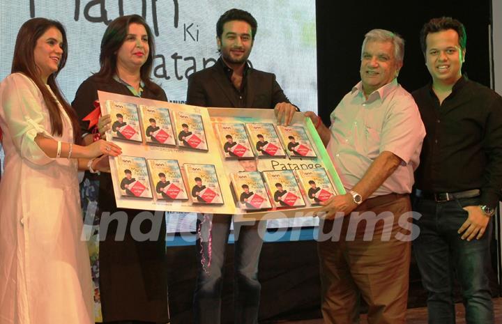 Farah Khan, Jeetendra and Shekhar at the NGO Event to Support Autistic Kids