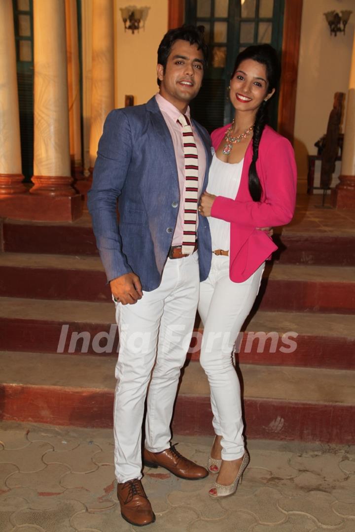 Gaurav S Bajaj with his Wife at Launche of New Show Piya Rangrezz by Life Ok