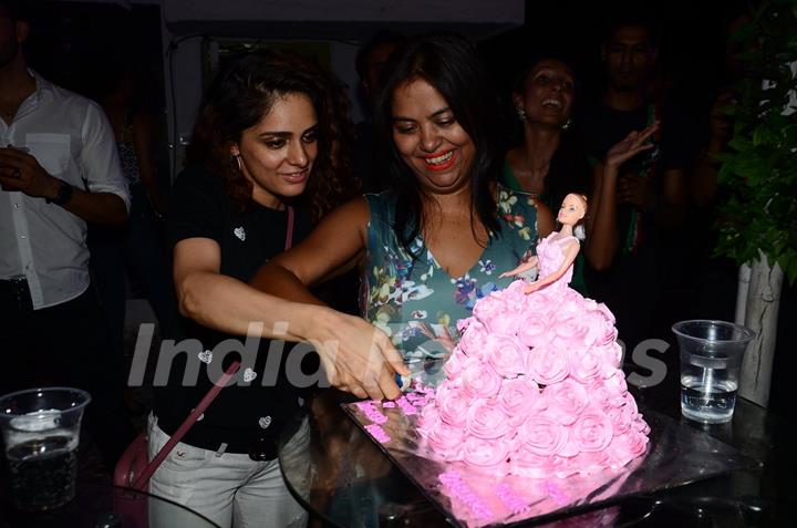 Celebs Snapped at Toabh Bash