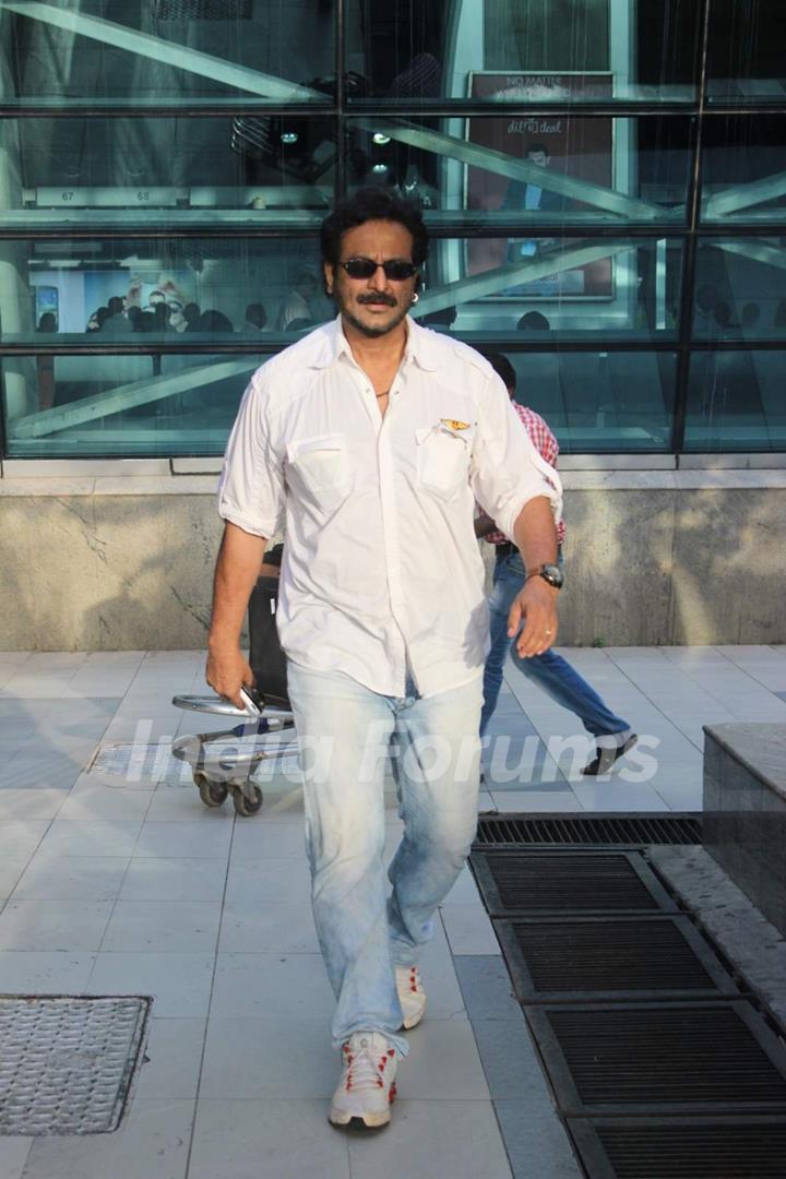 Milind Gunaji was snapped at Airport