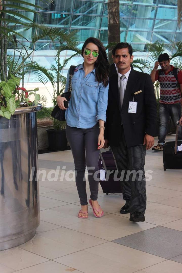 Shraddha Kapoor snapped at Airport