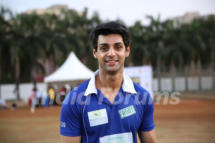 Karan Wahi poses for the media at Gold Charity Match