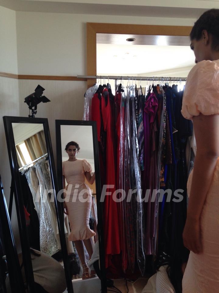 Sonam Kapoor prepares before leaving for Cannes Film Festival 2015