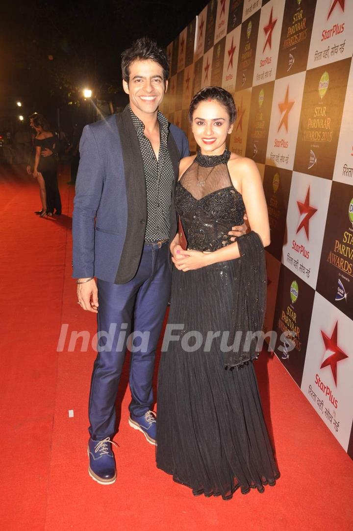 Amruta Khanvilkar and Himmanshoo A Malhotra at Star Parivaar Awards 2015