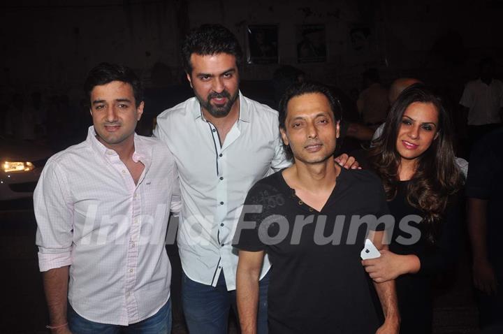 Harman Baweja at Deepika's Succes Bash for Piku!