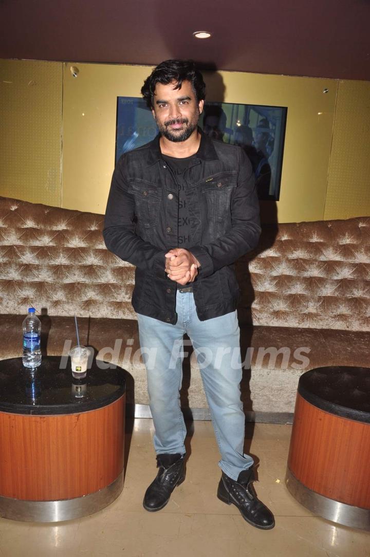 R. Madhavan at Screening of Tanu Weds Manu Returns