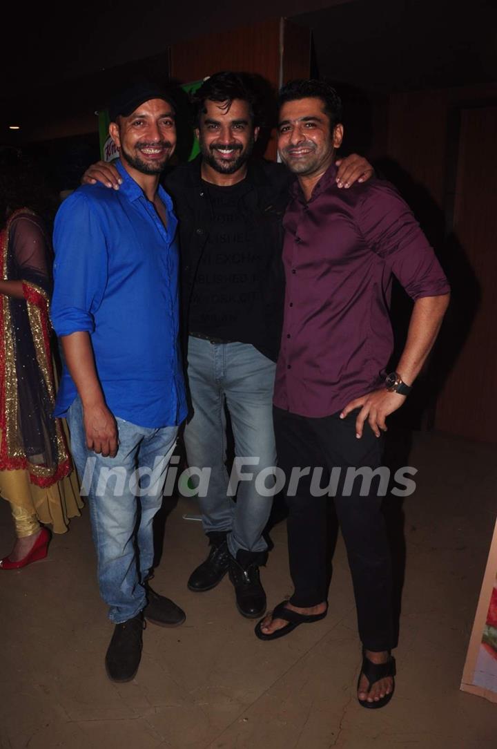 Deepak Dobriyal, Madhavan and Eijaz Khan at Screening of Tanu Weds Manu Returns