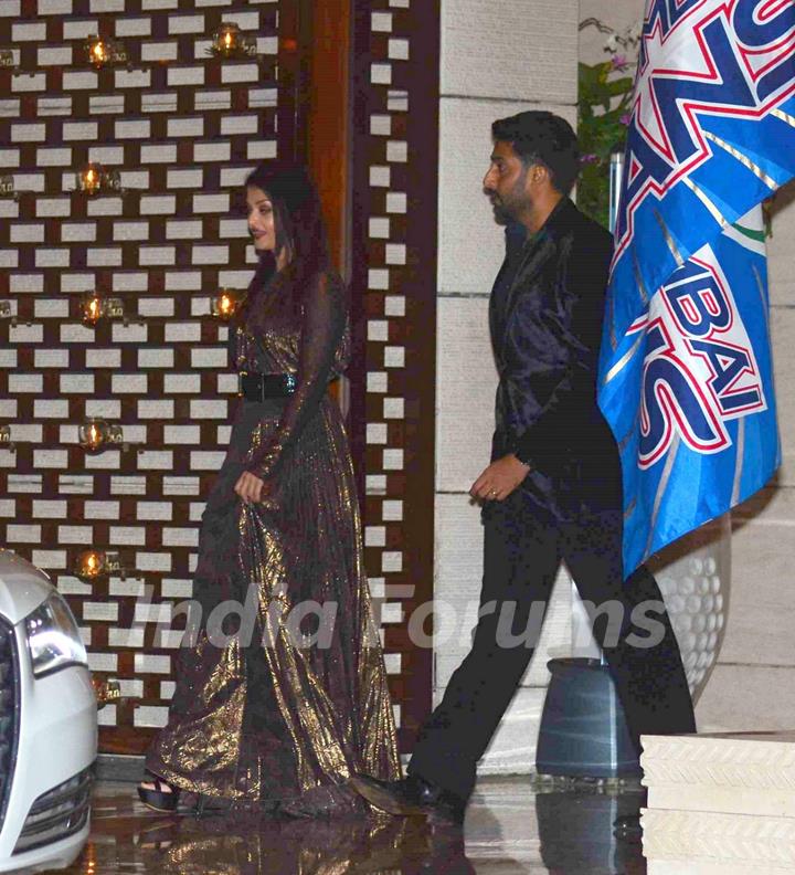 Aishwarya and Abhishek Bachchan at Ambani's Bash for Mumbai Indians Win!