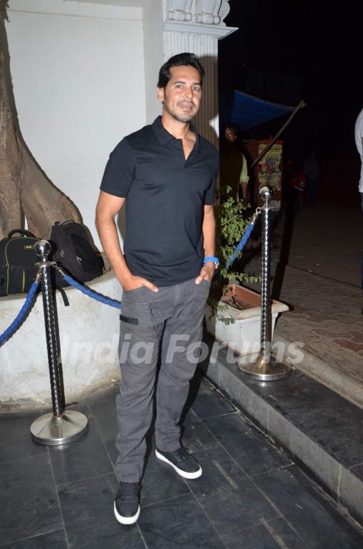 Dino Morea at Mukesh Chhabra’s Birthday Bash