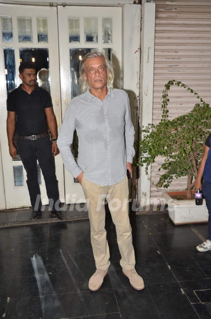 Sudhir Mishra at Mukesh Chhabra’s Birthday Bash