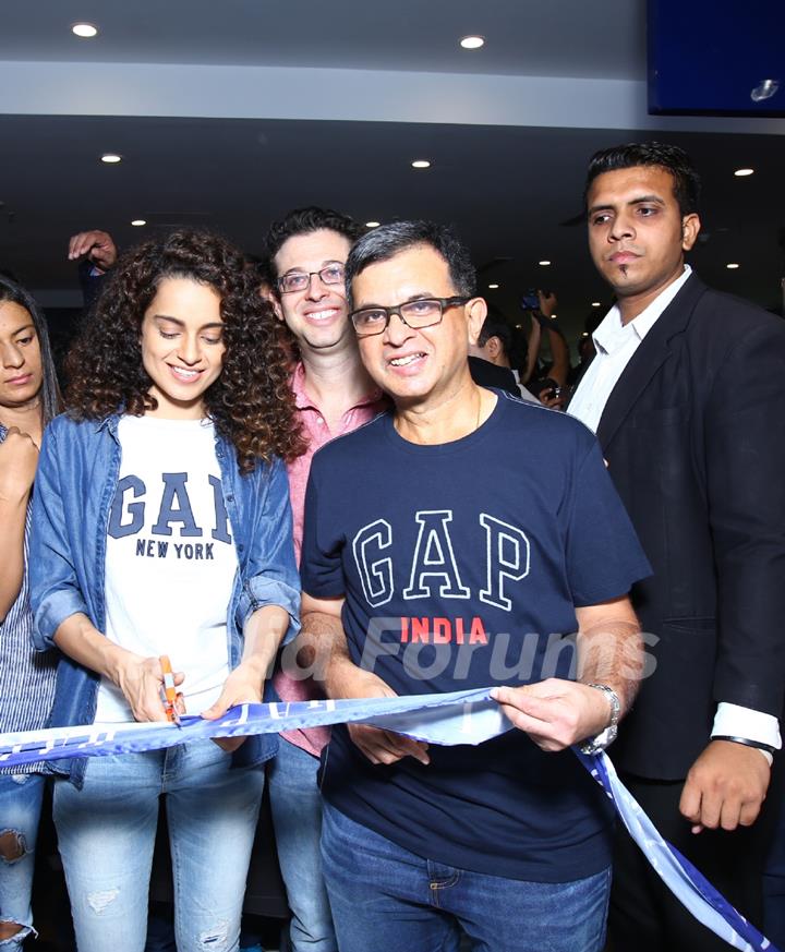 Kangana Ranaut Inaugurates GAP Store in India