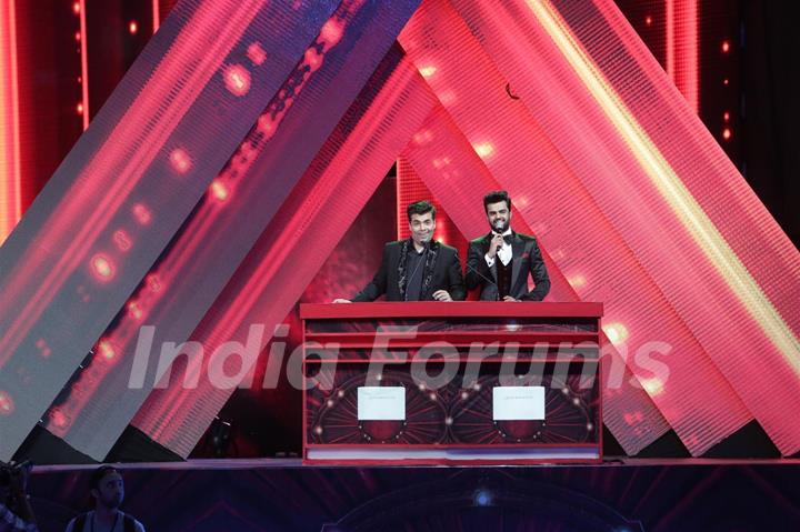 Karan Johar addressing the audience at AIBA Awards