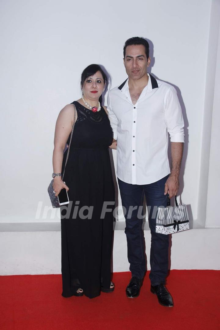 Sudhanshu Pandey With His Wife at R. Madhavan's Birthday Bash!