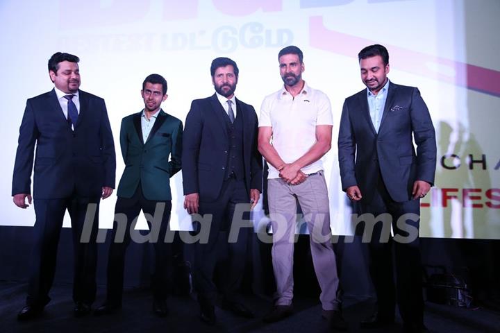 Akshay Kumar, Vikram and Raj Kundra at Big Deal TV Launch