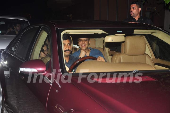 Vidhu Vinod Chopra at Special Screening of Dil Dhadakne Do