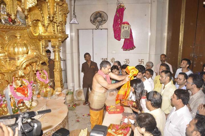 Mugdha Godse Snapped at Siddhivinayak