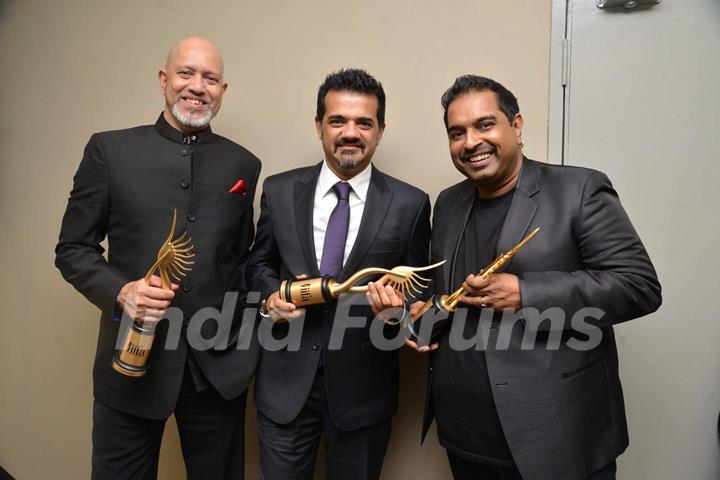 Shankar-Ehsaan-Loy With IIFA Trophy- Backstage of IIFA Awards