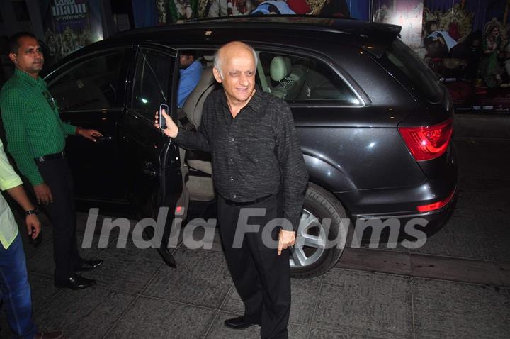 Mukesh Bhatt at Tanu Weds Manu Returns Success Bash!