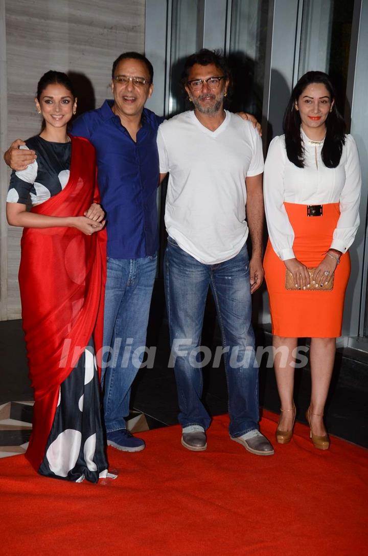 Aditi Rao Hydari, Vidhu Vinod Chopra, Rakeysh Mehra and Manyata Dutt at Success Bash of PK