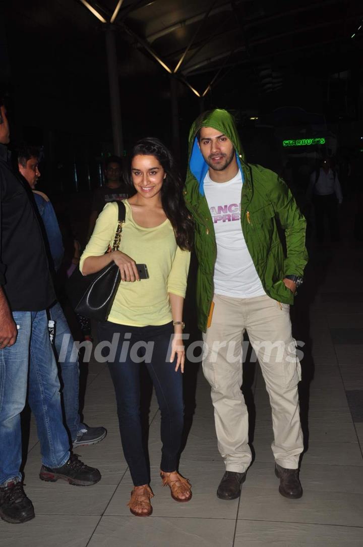 Varun Dhawan and Shraddha Kapoor Snapped