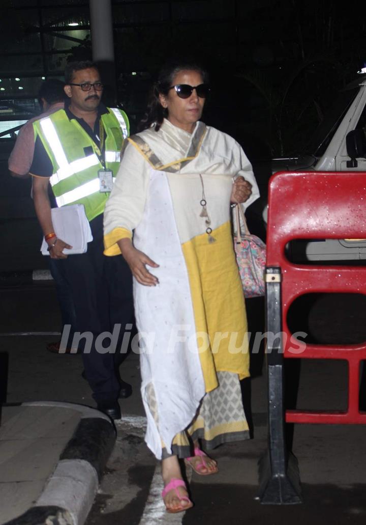 Shabana Azmi Snapped at Airport