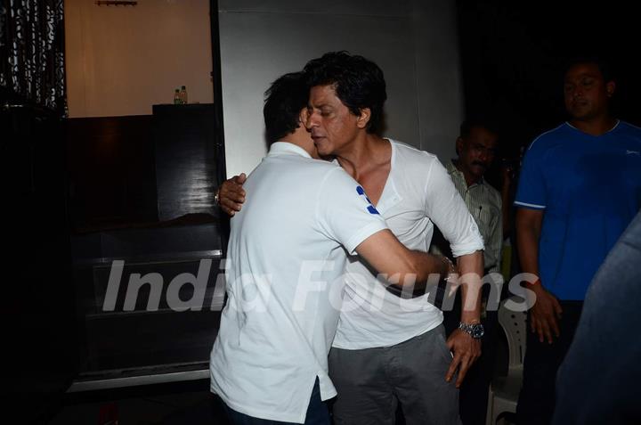 Baba Siddique Meets Shah Rukh Khan