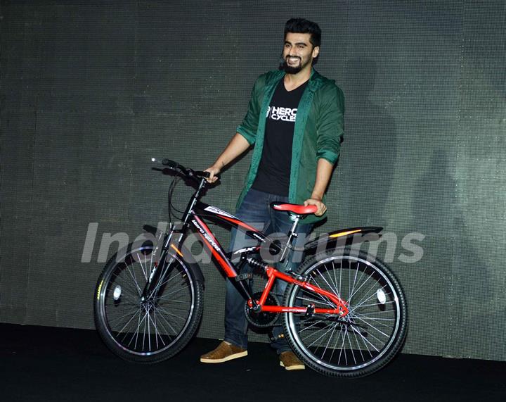 Arjun Kapoor Promotes Hero Cycles