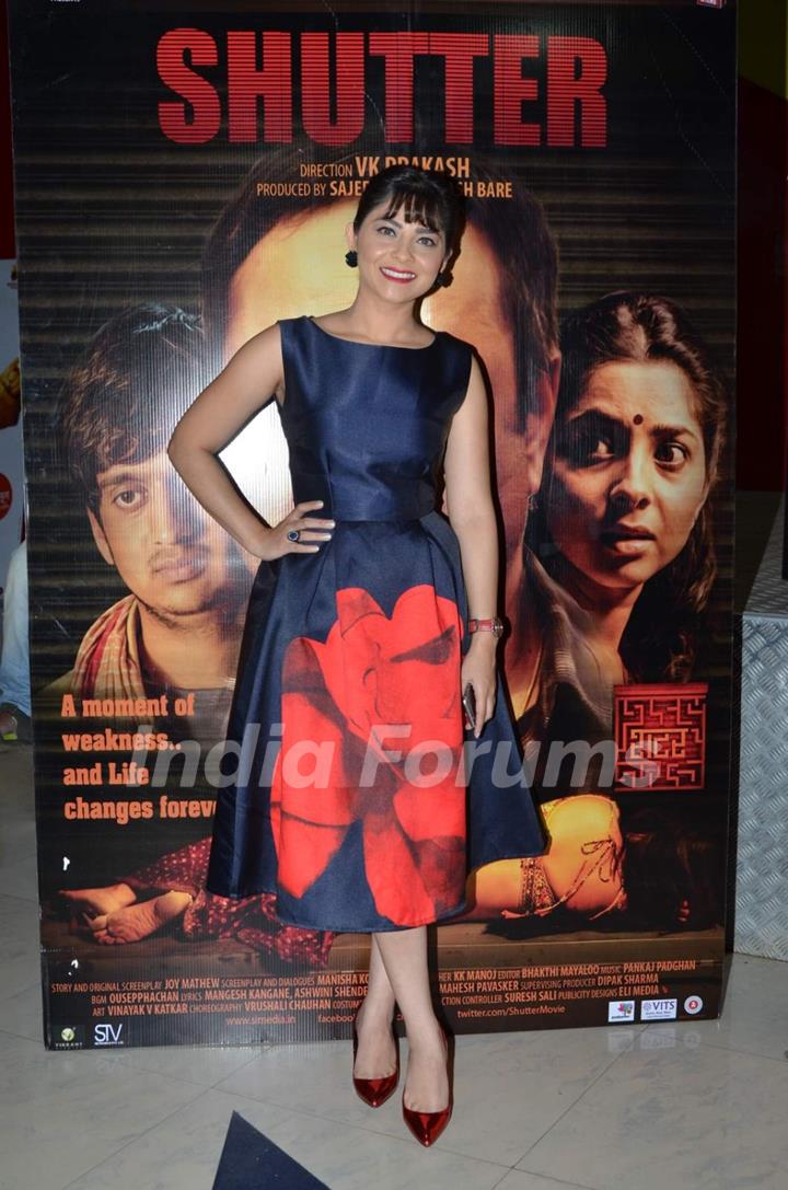 Sonalee Kulkarni at Premiere of Marathi Movie 'Shutter'