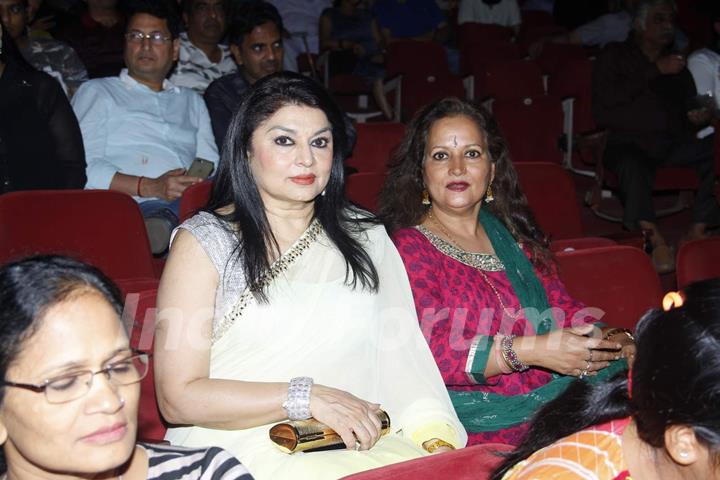 Kiran Juneja at Premiere of Play 'Sab Golmaal Hai'