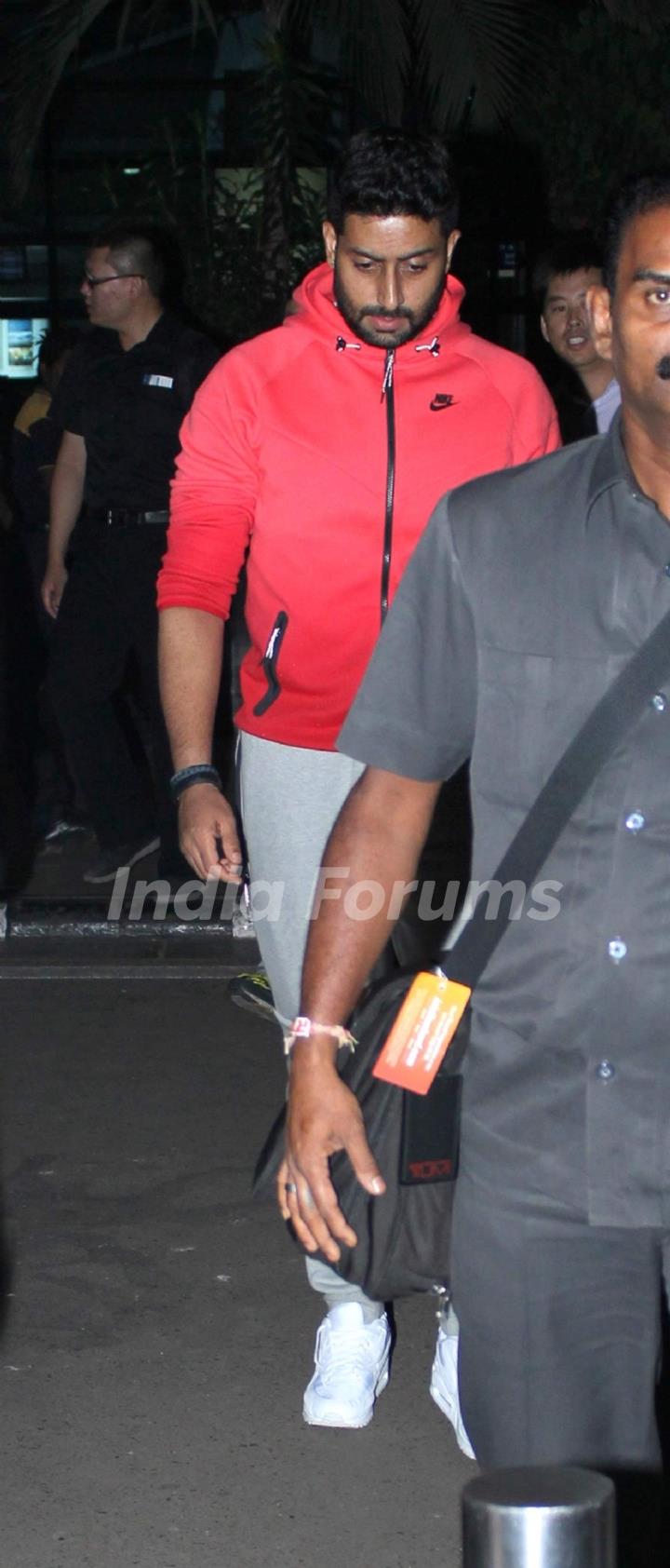 Abhishek Bachchan Snapped at Airport