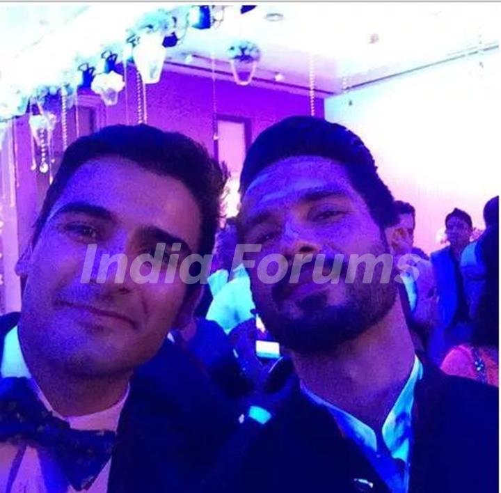 Shahid Kapoor With a Friend at His Wedding Reception