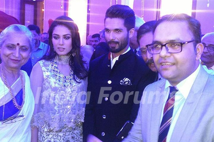 Handsome Hunk and the Beautiful - Shahid Kapoor and Mira Rajput at Reception!