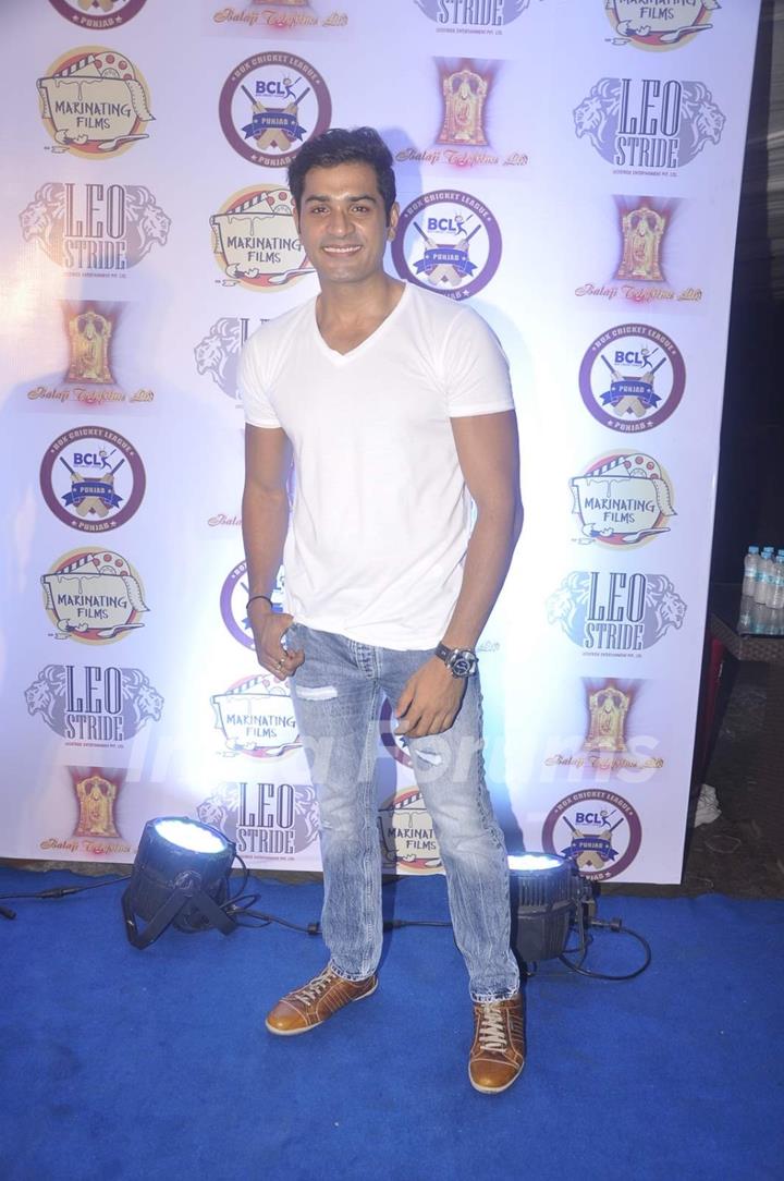 Mrunal Jain poses for the media at the Press Meet of Box Cricket League