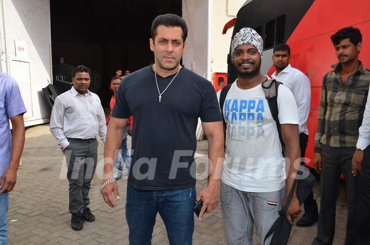 Salman Khan Snapped at Mehboob