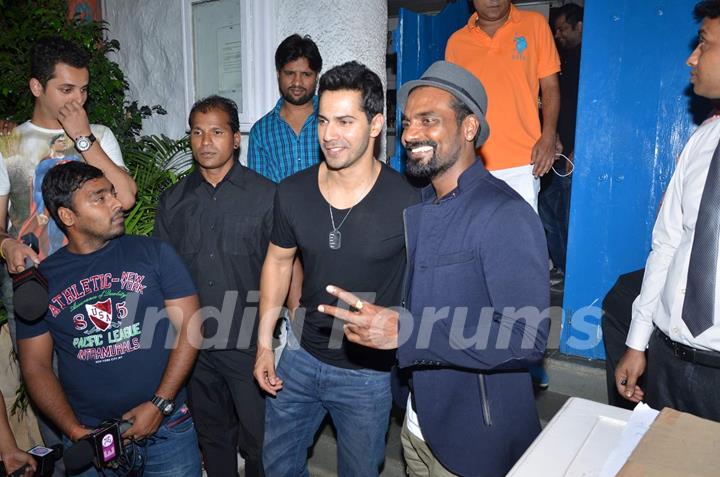 Varun Dhawan and Remo Dsouza at Success Bash of ABCD 2