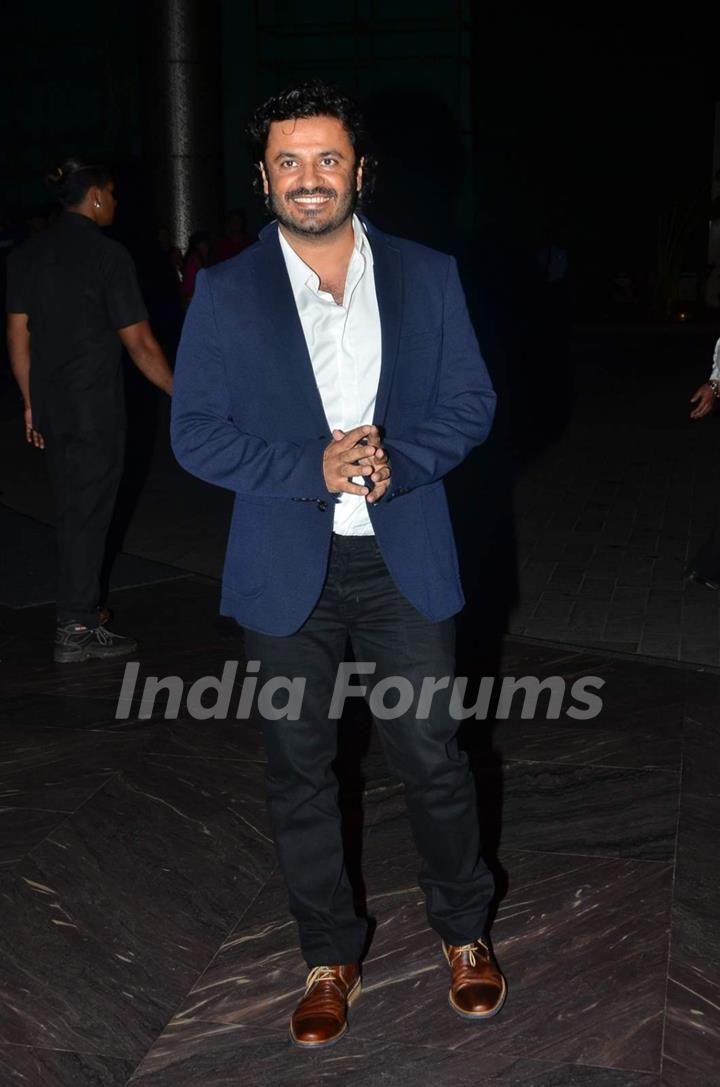 Vikas Bahl at Shahid - Mira Wedding Reception!