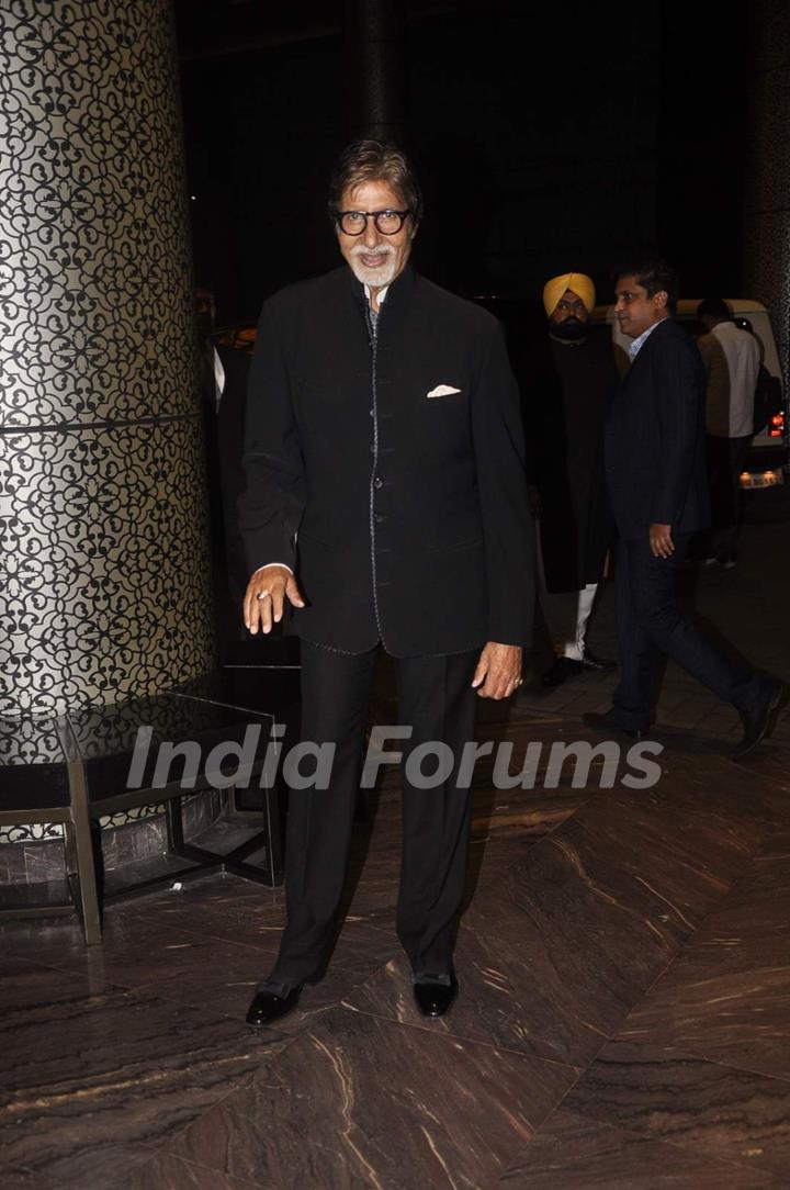 Amitabh Bachchan at Shahid - Mira Wedding Reception!