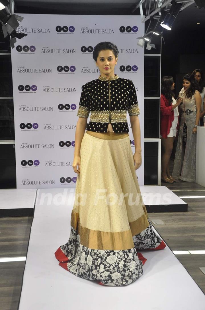 Taapsee Pannu walks the ramp at Fashion Most Wanted and Lakme Absolute Salon Bridal Show
