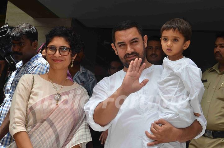 Kiran Rao and Aamir Khan Celebrates Eid With Media