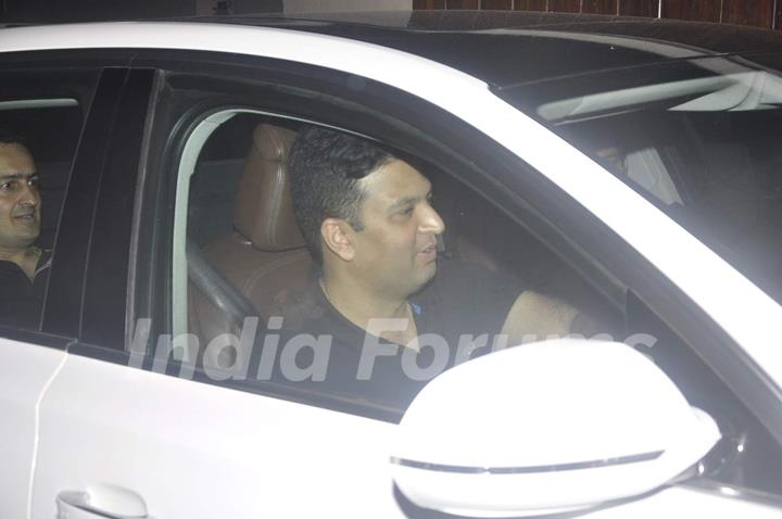 Bhushan Kumar Snapped Outside Salman's House on Eid